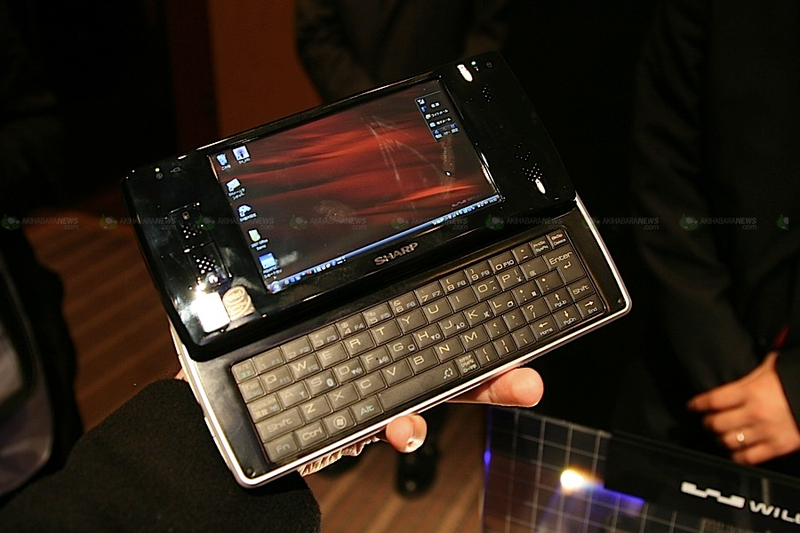 Illustration for article titled Sharp-Willcom D4 UMPC First with Intel Atom Centrino, Windows Vista Too